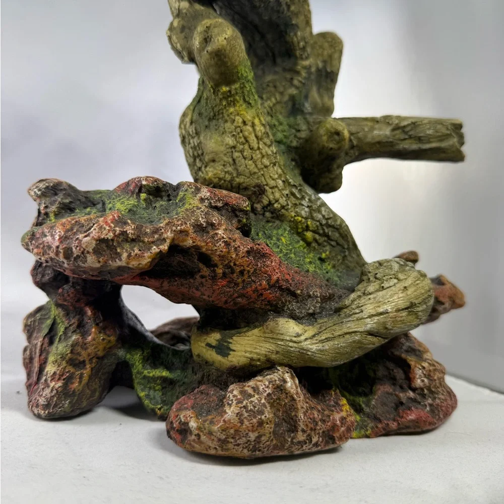 Large Resin Reptile Climbing Branch Hide Decor